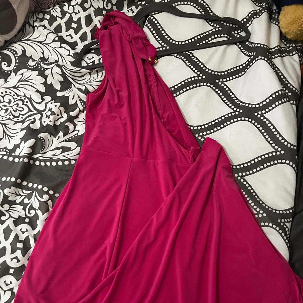 Club L London Pink shoulder draped maxi dress